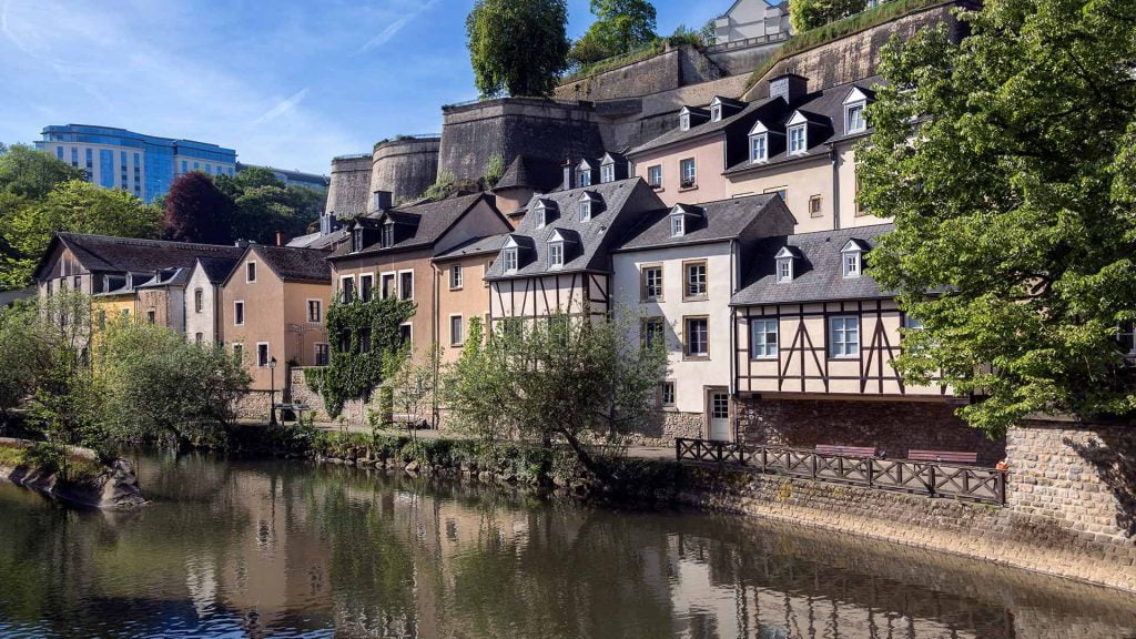 Pequeño pueblo en Luxemburgo